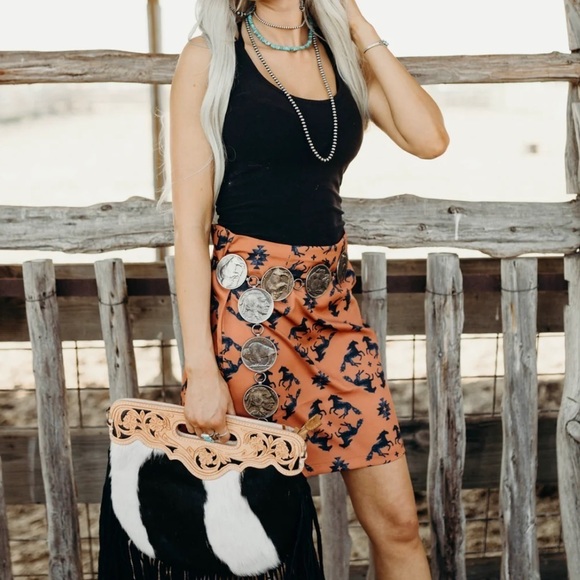 Home Folk Women’s Horse Lover Mini Skirt - Picture 9 of 10